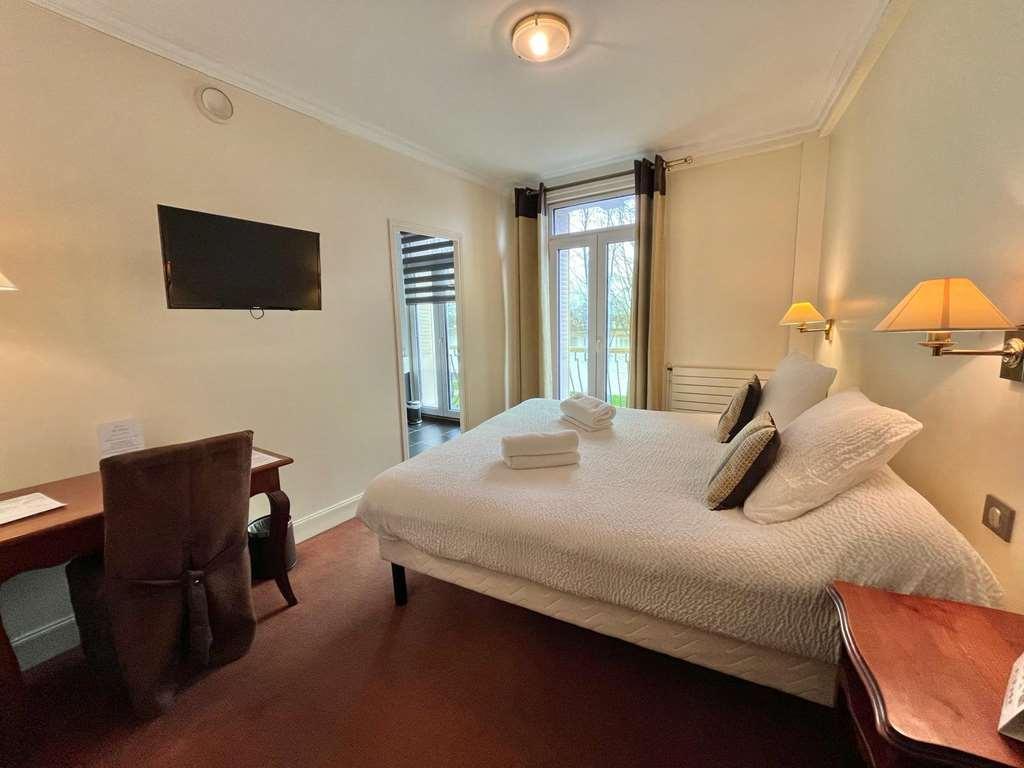 Logis Hotel Le Rivage Ж'єн Номер фото